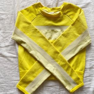 Fabletics work out top, never worn!